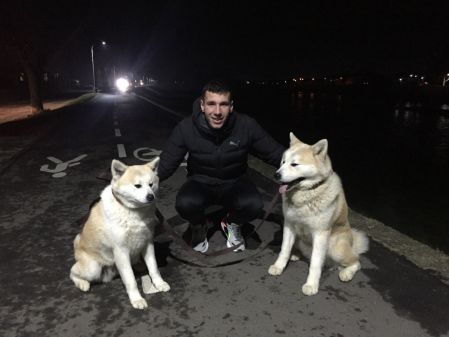 Ruslan Neshcheret: “I work out at the stadium, ride bike and walk my dogs”