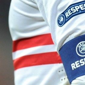 Football stars back UEFA and FARE anti-racism campaign