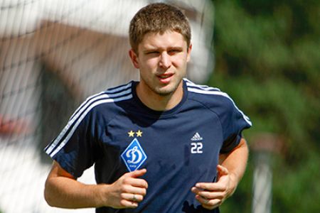 Artem KRAVETS returns to FC Dynamo Kyiv