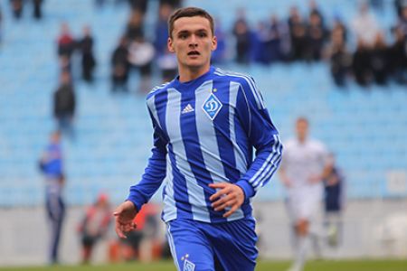 FC Dynamo Kyiv sign Olexandr ANDRIYEVSKYI