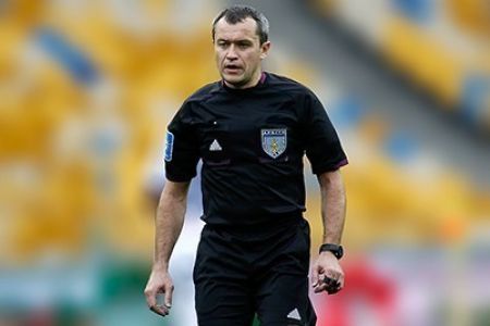 Kostiantyn Trukhanov – Dynamo vs Veres match referee