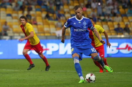 Andriy Yarmolenko: one goal to hundred