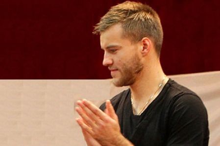 Andriy YARMOLENKO: “Can you do that?” (VIDEO)