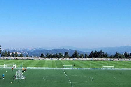 Porto and Dynamo to play UEFA Youth League match at Portugaia center