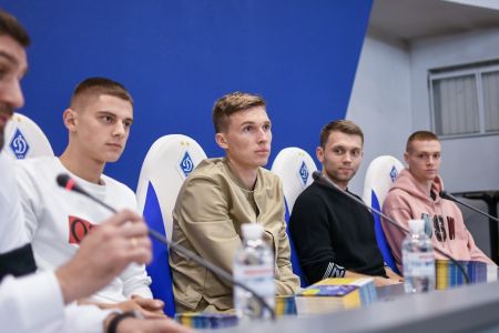 Динамовские сборники встретились с болельщиками (+ФОТО)