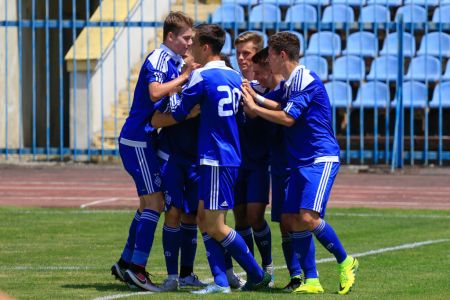Динамівці розгромили «Шахтар» 5:0 та стали чемпіонами ДЮФЛ (U-16) України 2015/16!