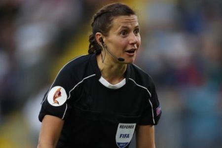 Dynamo – Zoria: referee – Kateryna Monzul