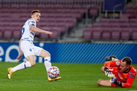 10th euro cups goal of Viktor Tsyhankov!