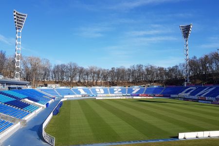 Анатолій Колоша: «Газон стадіону «Динамо» впорається з навантаженнями після зими»