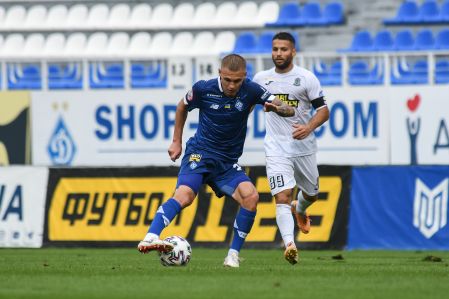 Vitaliy Buialskyi getting ready for Super Cup