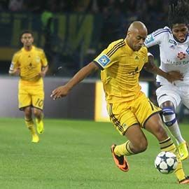 Metalist figures carousel before home match against Dynamo