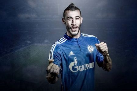 Younes BELHANDA scores his first goal for Schalke 04!