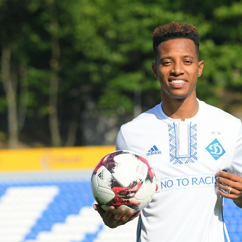 Че Че – гравець ФК «Динамо» Київ!