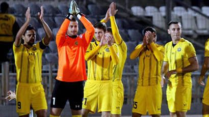 19 Maccabi players arrive in Kyiv