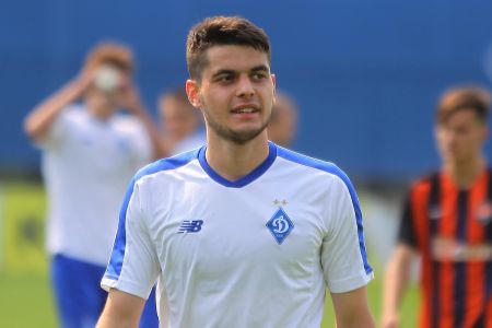 Alibekov loaned out to Ufa