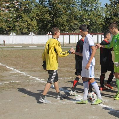 «Динамо» підтримало свято спорту у КВЛ ім. Івана Богуна