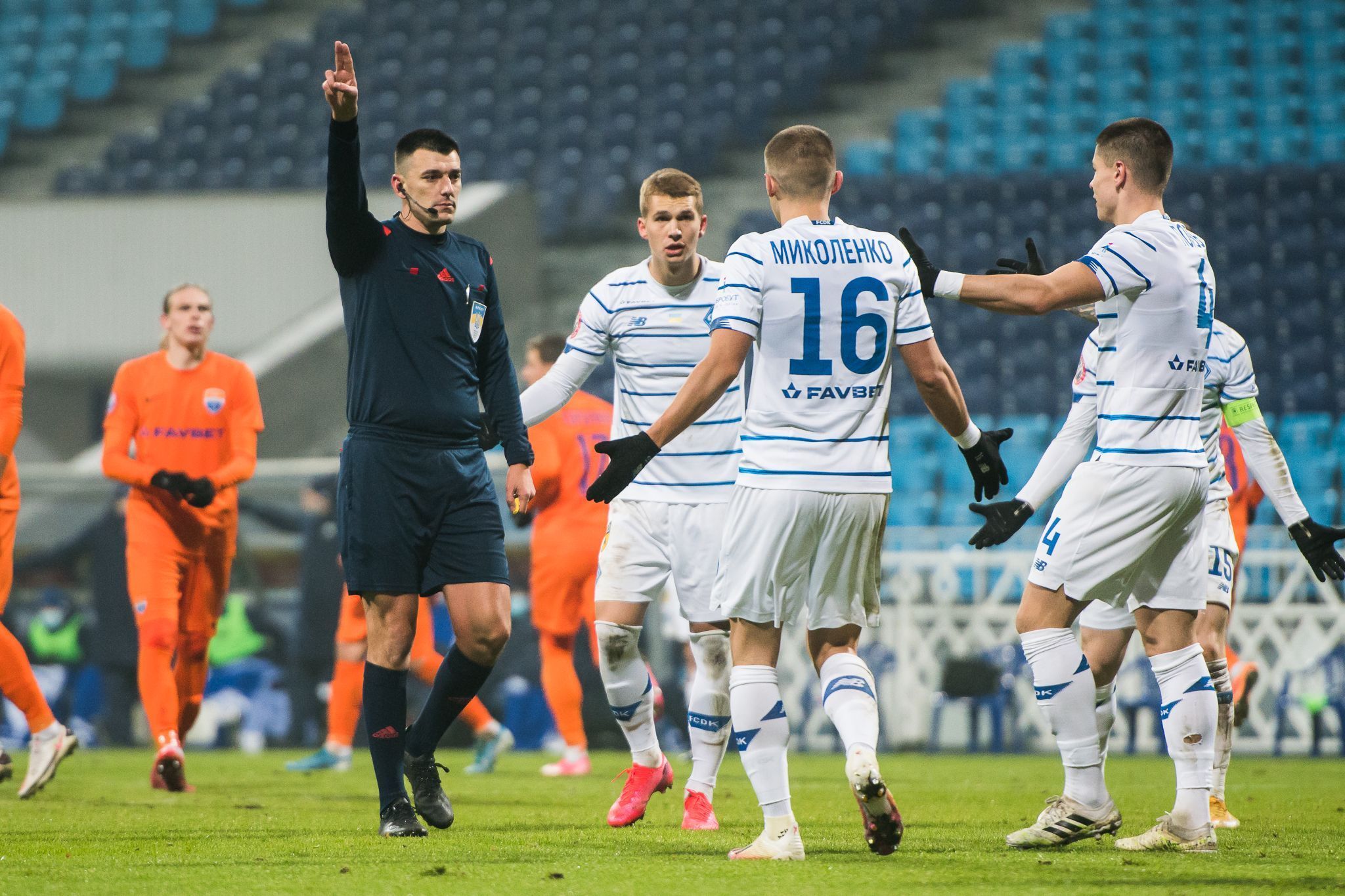Andriy Kovalenko – Chornomorets vs Dynamo match referee