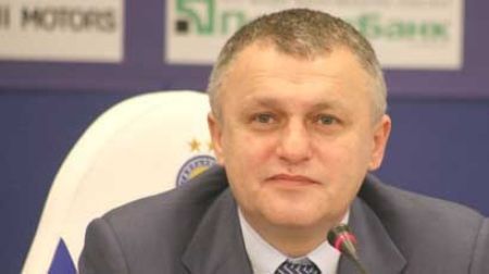 Ihor Surkis : "We have to perfect ourselves and move on"