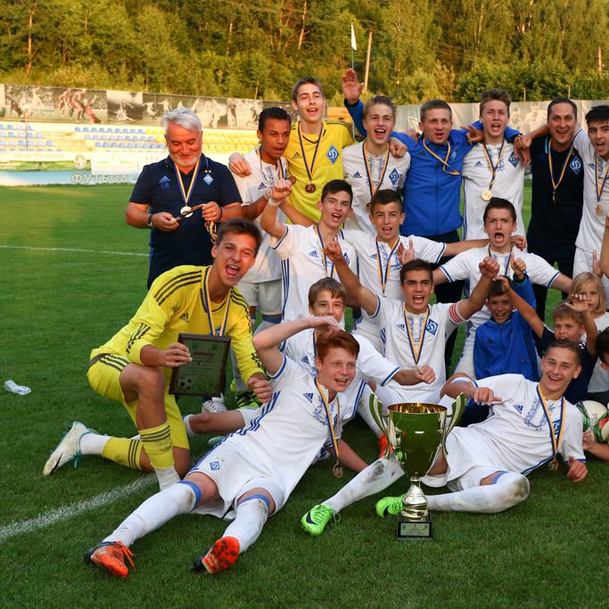 Dynamo U-15 win 2016/2017 Youth League!