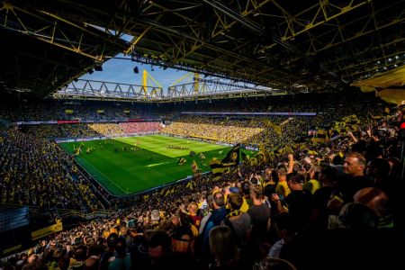 «Сигнал Идуна Парк»: домашний стадион «Боруссии» Дортмунд