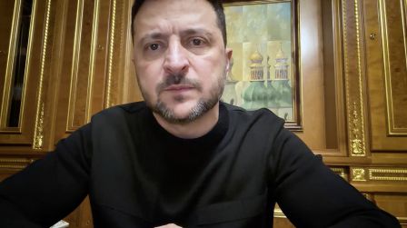 Урядовці повинні дати нелінійні пропозиції, як захищати життя і перебудувати роботу – звернення Президента