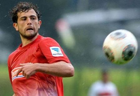 Mehmedi takes the field as Freiburh face Athletic Bilbao