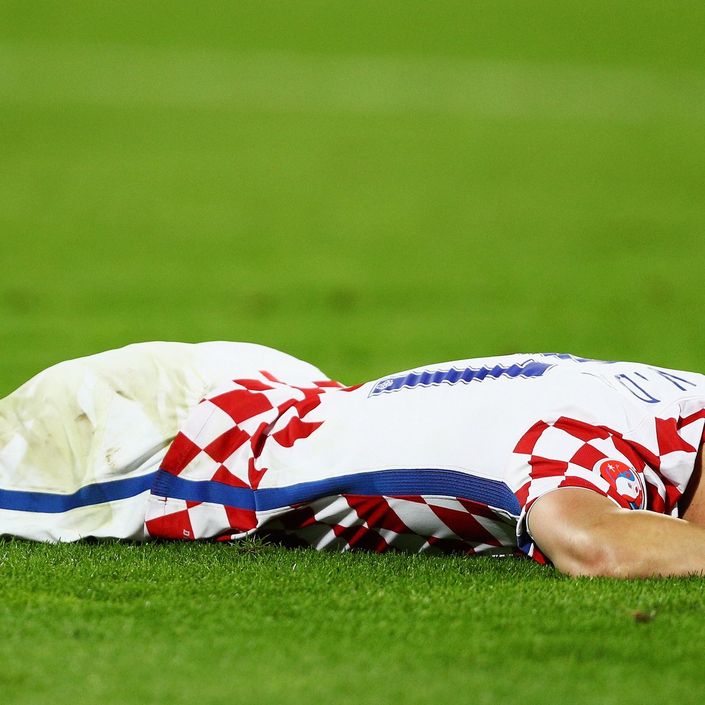 Football can be tough… Croatia with Domagoj Vida leave Euro-2016