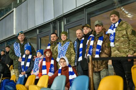 «Динамо» шанує захисників України (ВІДЕО)