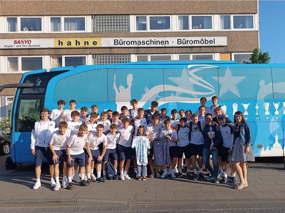FC Dynamo Kyiv thank FC Köln and Köln city administration