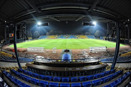 Support Dynamo in away match against Hoverla!