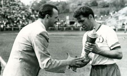 В этот день: 68 лет назад «Динамо» завоевало свой первый трофей