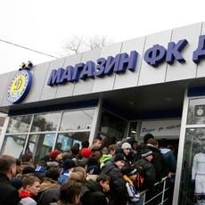 Клубний магазин: акваріум і футболки-вишиванки