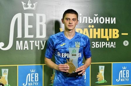 Vitaliy Mykolenko – MVP of the match against Bahrain
