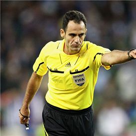 Представляємо головного арбітра матчу «Евертон» - «Динамо»