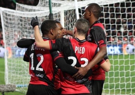 EA Guingamp defeat RC Lens confidently