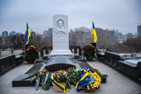 На Байковому кладовищі відкрито меморіал Леоніду Кравчуку