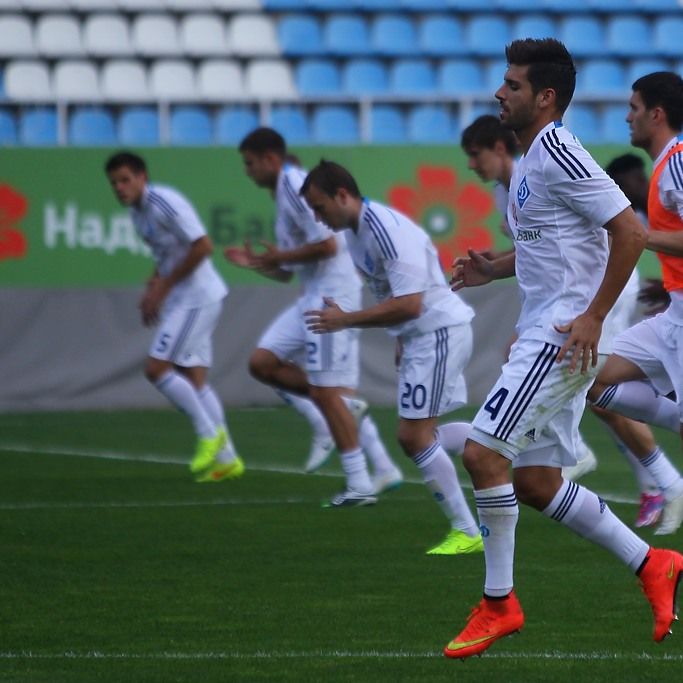 Dynamo open training session in new kit