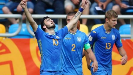 Goal by BULETSA takes Ukraine to the World Cup final!
