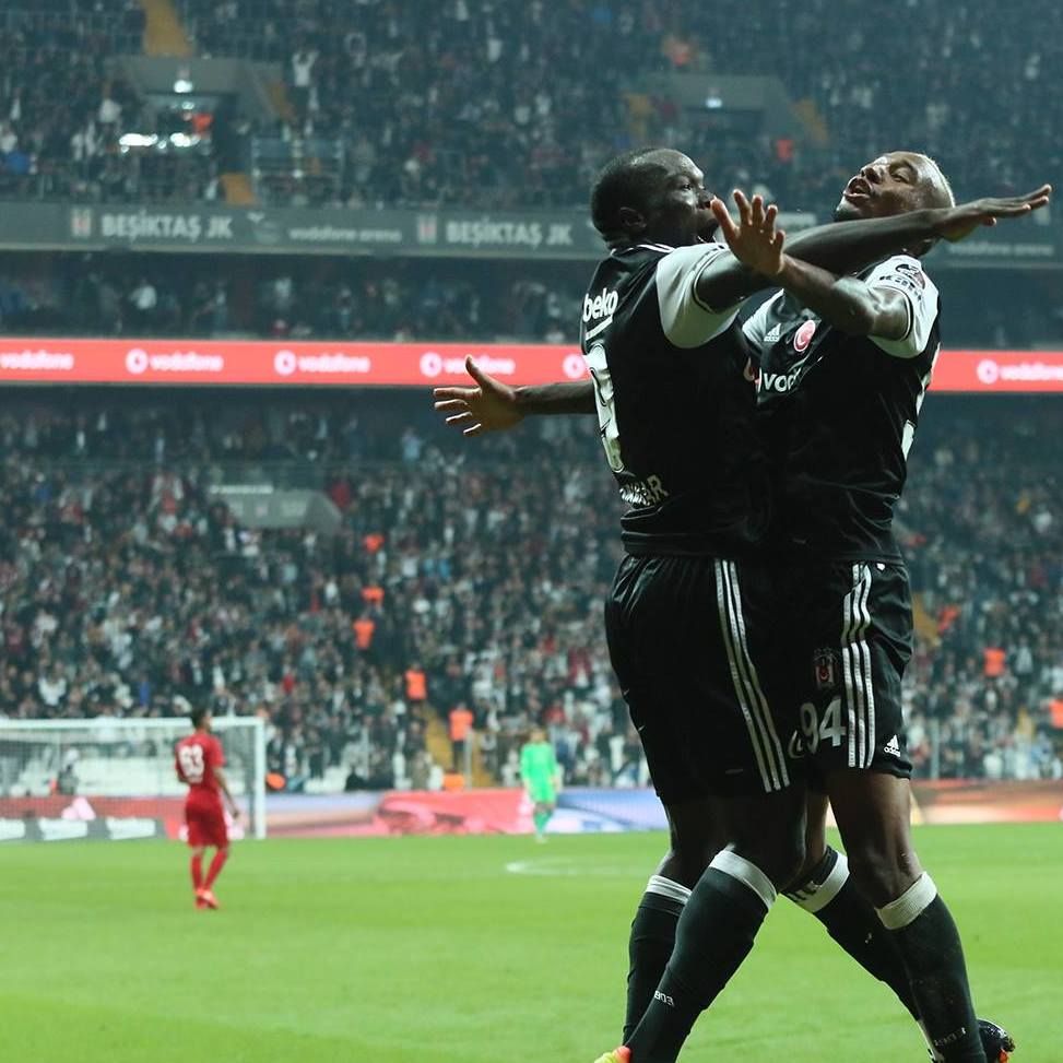 After victory against Antalyaspor Besiktas share Süper Lig leadership