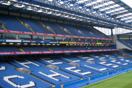 Всі квитки в динамівський сектор на Stamford Bridge продані