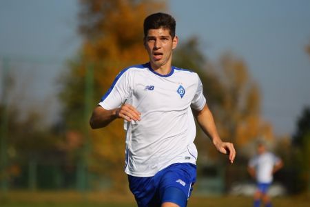 Mykyta Kravchenko to perform for Olimpik on loan