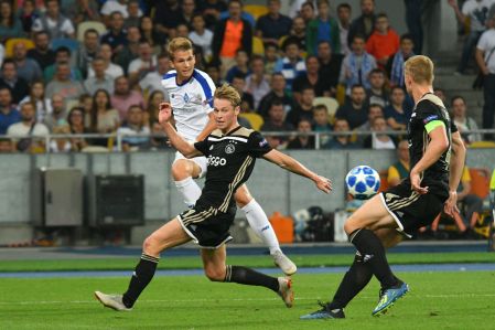 Dynamo let Ajax go through to the Champions League