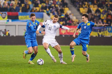 Девять динамовцев – в заявке сборной Украины на поединок с Боснией и Герцеговиной