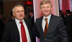 Рінат Ахметов привітав Ігоря Суркіса з 66-річчям