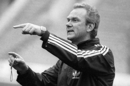 УЄФА включив Лобановського до десятки найкращих тренерів усіх часів