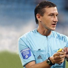 Yuriy Mozharovskyi – Dynamo vs Zoria match referee