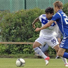 «Динамо» – «Карлсруе» – 0:1. Результат поєдинку вирішив гол зі стандарту...