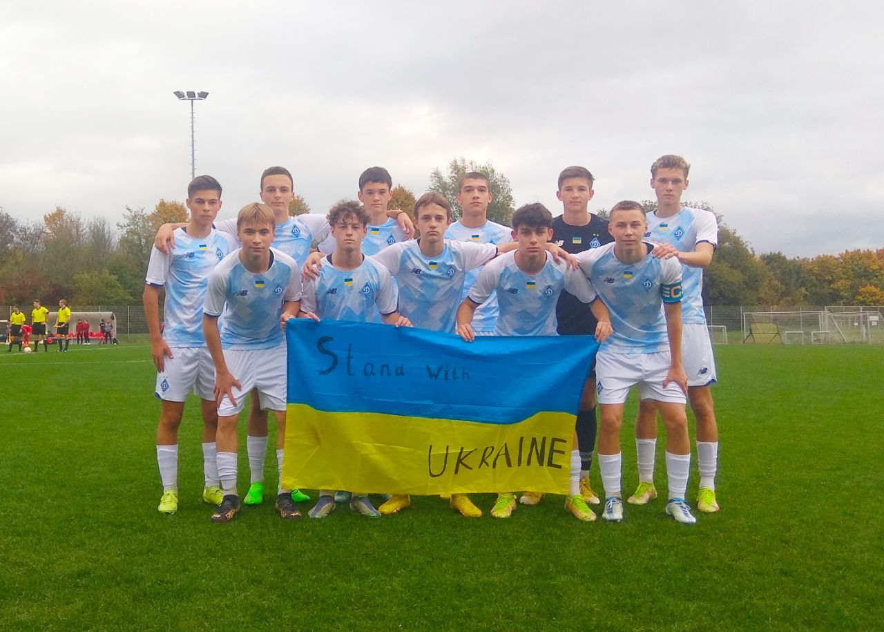«Динамо» U16/U15 провело товарищескую встречу с «Байером» (Леверкузен) U17 в Германии