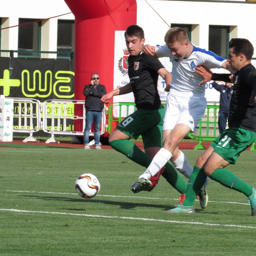 U-14. Dynamo – Augsburg – 2:1. Comeback win in Abano Football Trophy opening match!