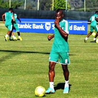 Brown Ideye: “Emenike and I can deliver trophy”